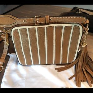 Michael Kors Camera Bag - Crossbody